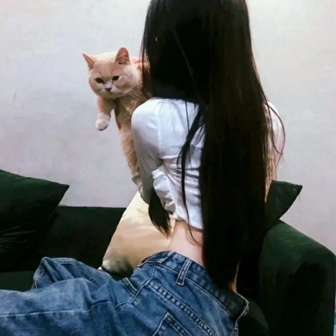 撒娇女人最好命
